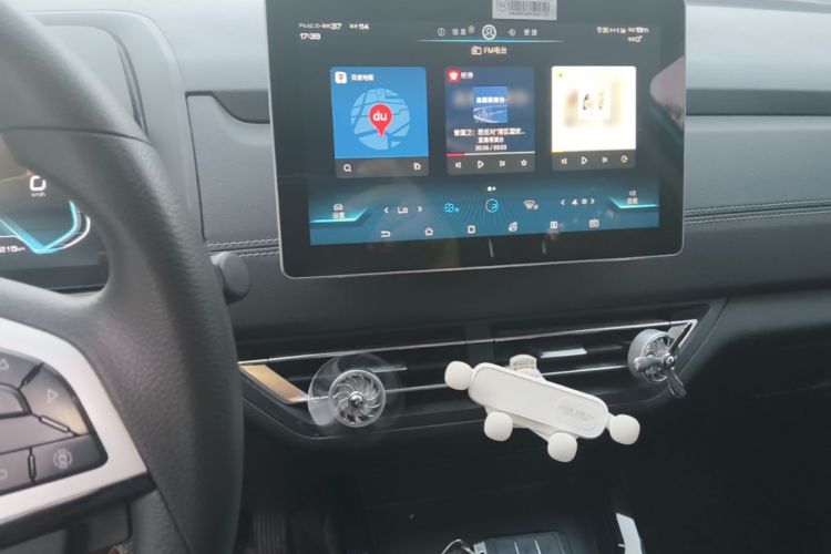 BYD Yuan New Energy 2019 #13 BYD Yuan New Energy 2019 car image #13