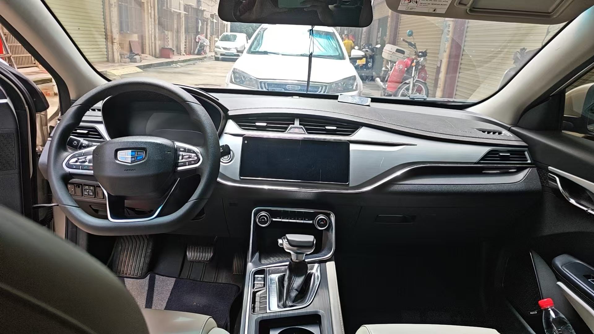 GEELY Binray 2018 imagem de carro #8