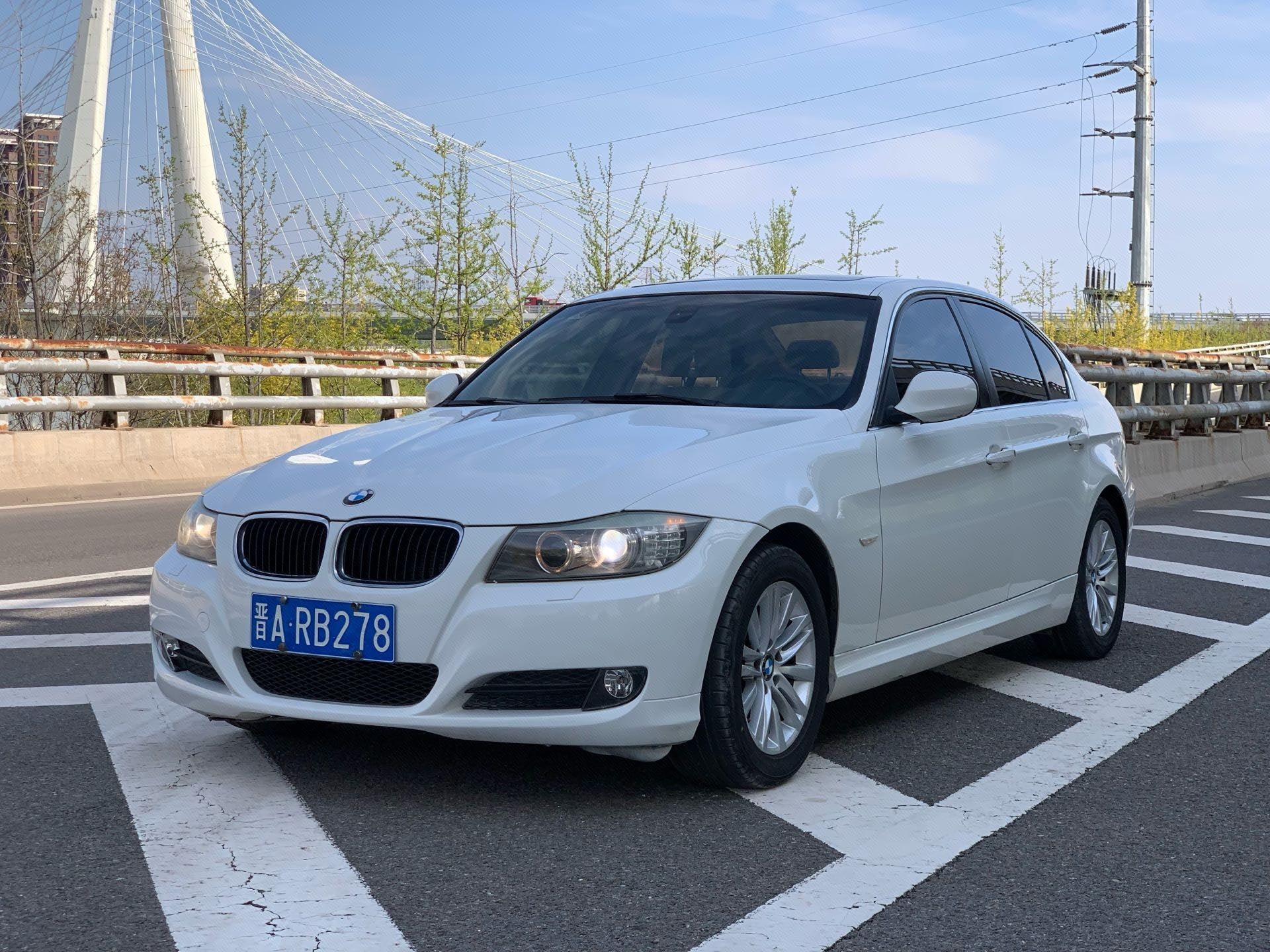 BMW 3 Series 2012 immagine di auto 