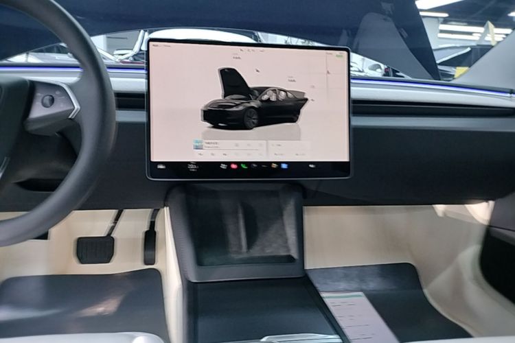 Tesla Model 3 2023 #13 Tesla Model 3 2023 car image #13