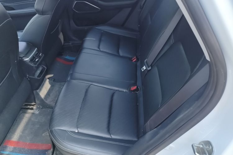 GEELY Emgrand 2022 immagine di auto #17