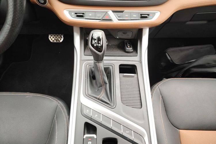 GEELY Vision X6 2018 #14 GEELY Vision X6 2018 car image #14