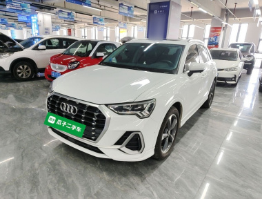 Audi Q3 2021 car image 