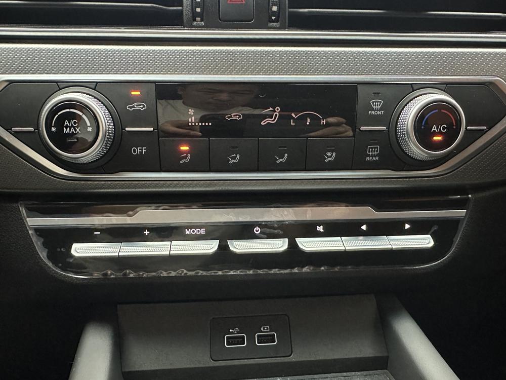 Jetour X70S 2023 #8 Jetour X70S 2023 car image #8