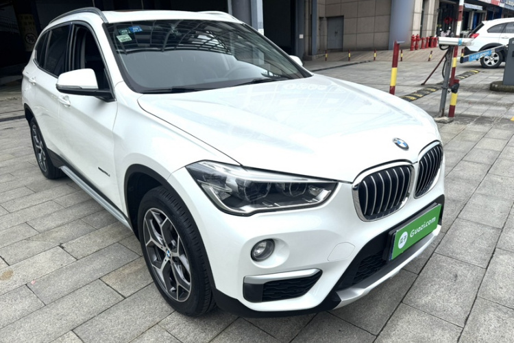 BMW X1 2018 #9 BMW X1 2018 car image #9