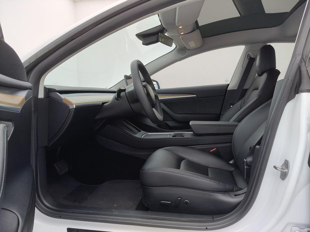 Tesla Model 3 2021 #14 Tesla Model 3 2021 car image #14