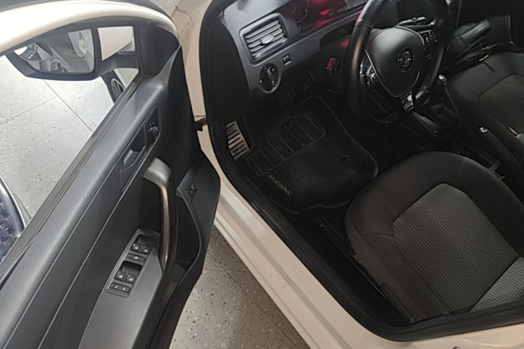 Volkswagen Santana 2018 #16 Volkswagen Santana 2018 car image #16
