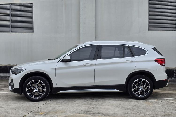 BMW X1 2020 car image #5