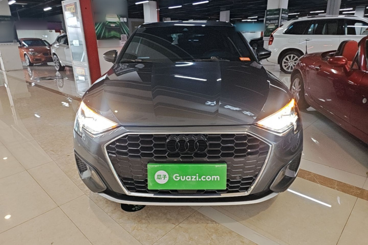 Audi A3 2021 car image #3