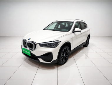 BMW X1 2021 BMW X1 2021 car image
