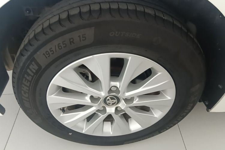 Toyota Corolla 2019 immagine di auto #10