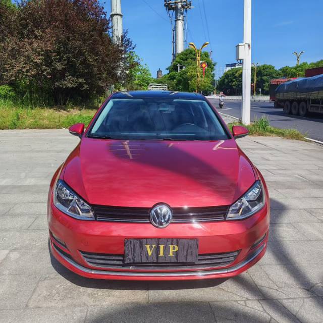 Volkswagen Golf 2016 car image #2