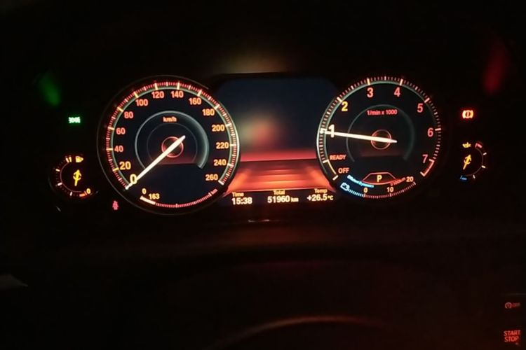 BMW 3 Series 2019 #12 BMW 3 Series 2019 car image #12