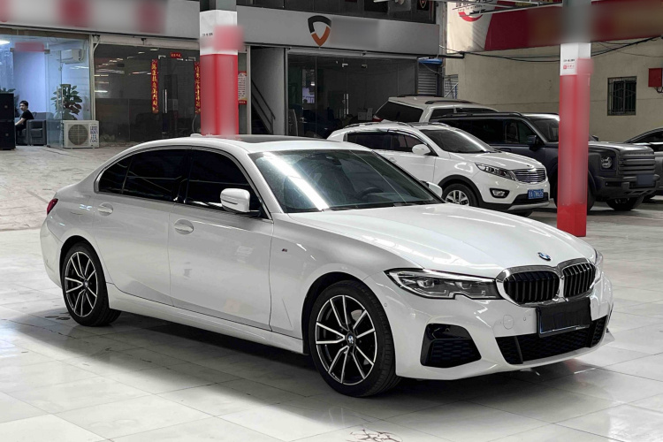 BMW 3 Series 2021 #4 BMW 3 Series 2021 car image #4