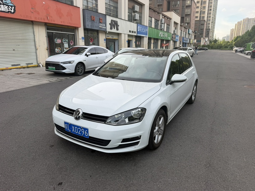 Volkswagen Golf 2016 Volkswagen Golf 2016 car image