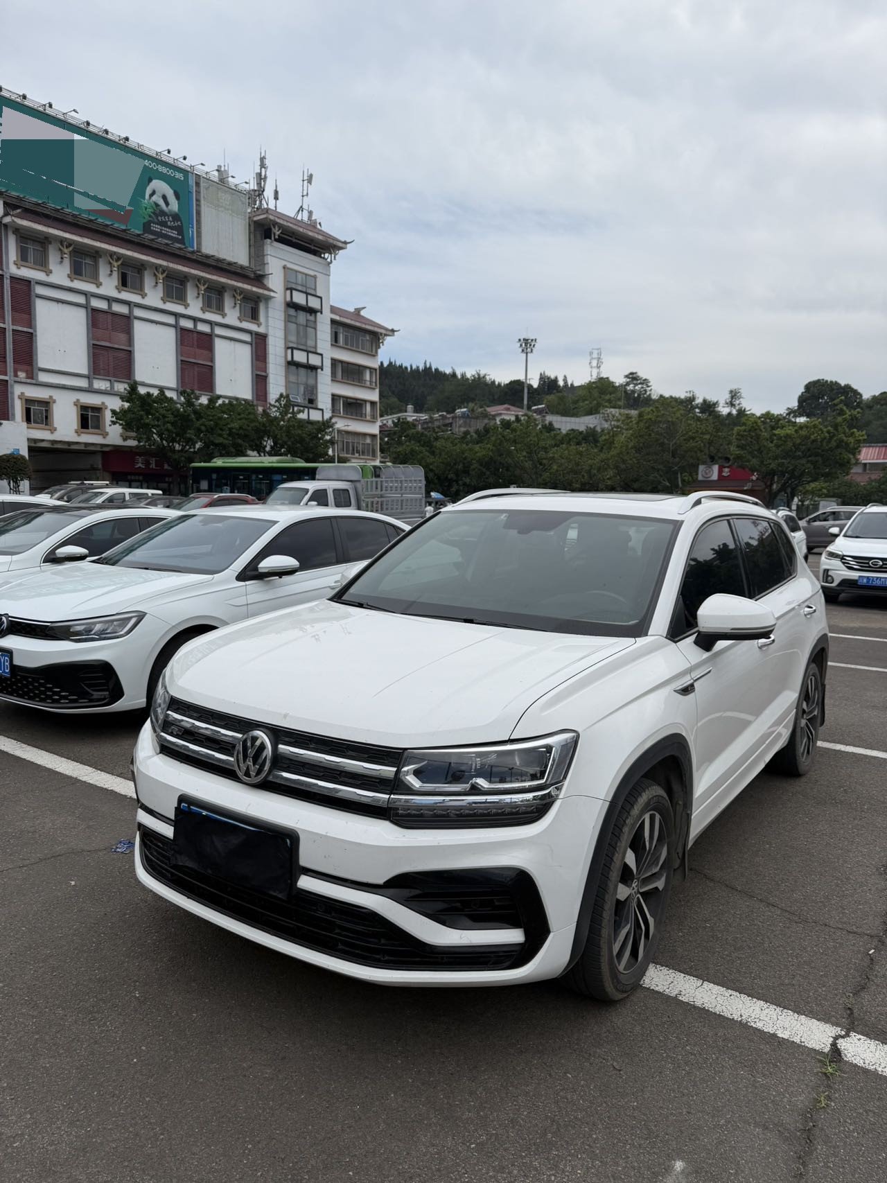 2019 2019 car image