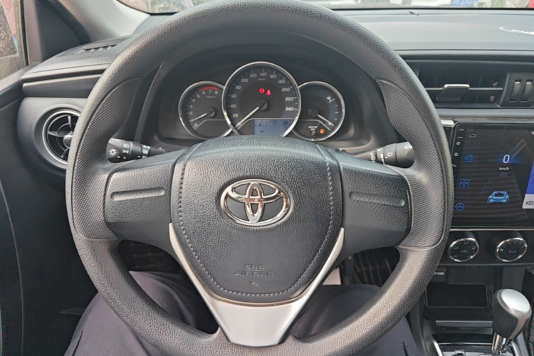 Toyota Corolla 2019 car image #11