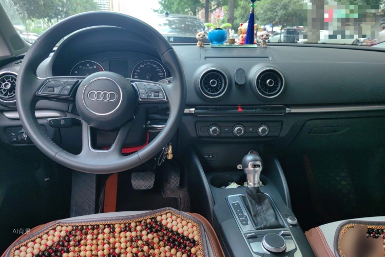 Audi A3 2020 car image #11