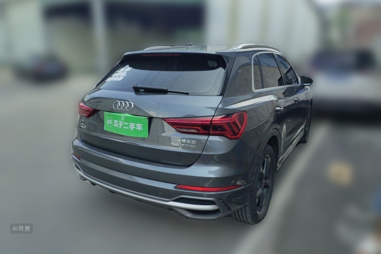 Audi Q3 2021 car image #7