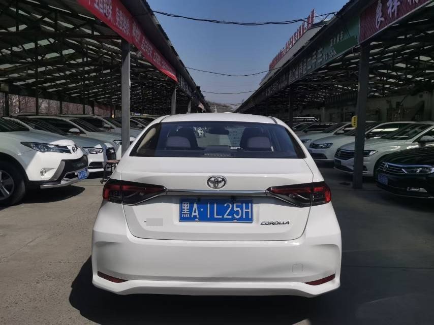 Toyota Corolla 2023 immagine di auto #8