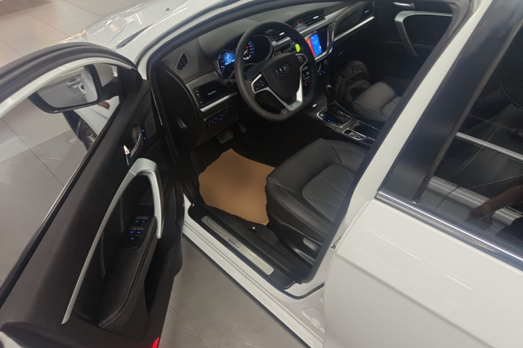 GEELY Emgrand 2017 #16 GEELY Emgrand 2017 car image #16