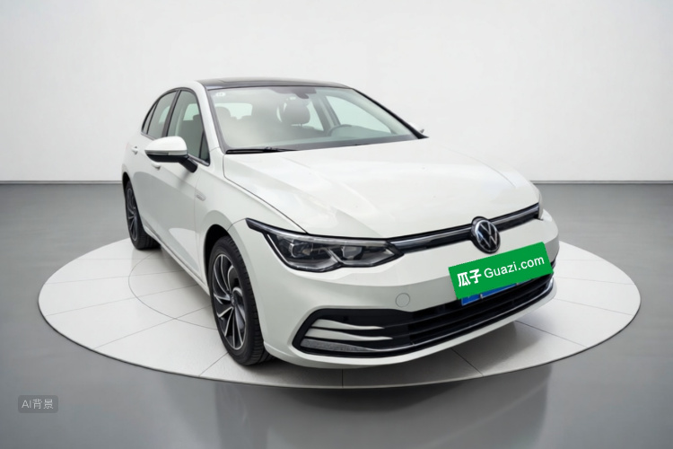 Volkswagen Golf 2022 immagine di auto #4