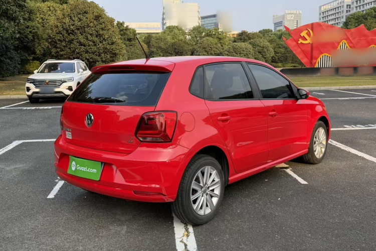 Volkswagen Polo 2015 #5 Volkswagen Polo 2015 car image #5