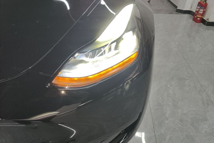 Tesla Model Y 2022 #23 Tesla Model Y 2022 car image #23