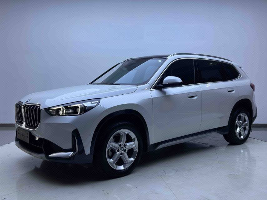 BMW X1 2023 BMW X1 2023 car image