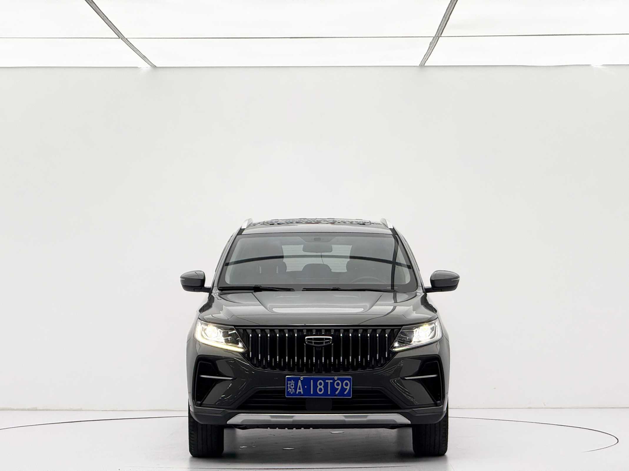GEELY Vision X6 2023 car image #6