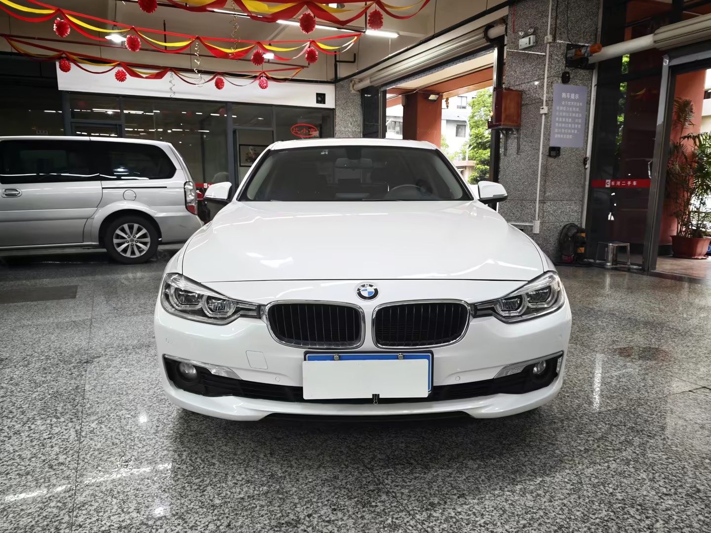 BMW 3 Series 2016 car image #2