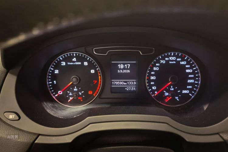Audi Q3 2016 #13 Audi Q3 2016 car image #13