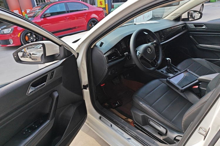 Volkswagen Lavida 2019 #16 Volkswagen Lavida 2019 car image #16
