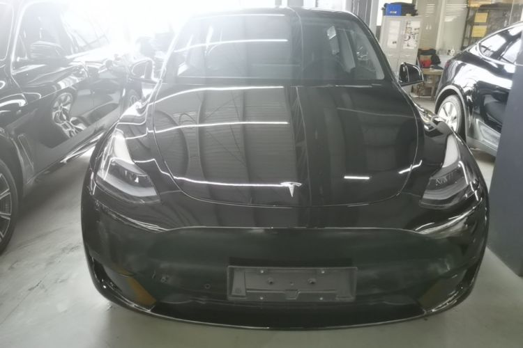 Tesla Model Y 2023 #3 Tesla Model Y 2023 car image #3