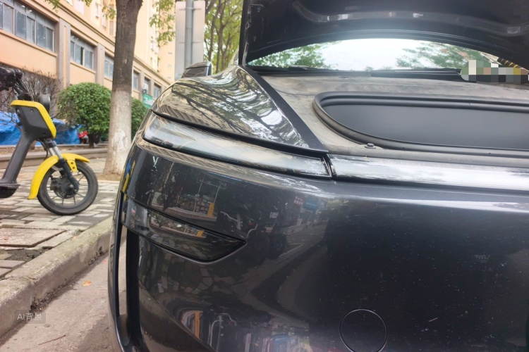 Tesla Model Y 2025 #8 Tesla Model Y 2025 car image #8
