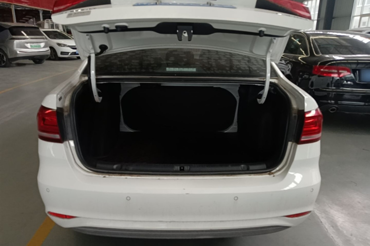 Volkswagen Lavida 2021 car image #19