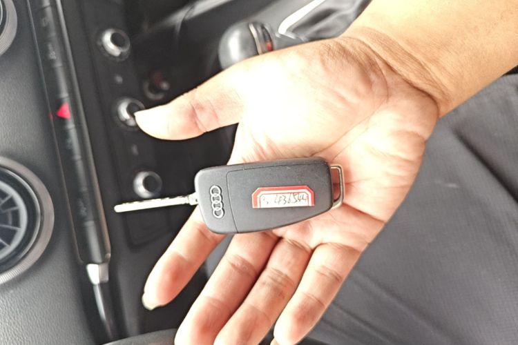 Audi A3 2019 car image #9
