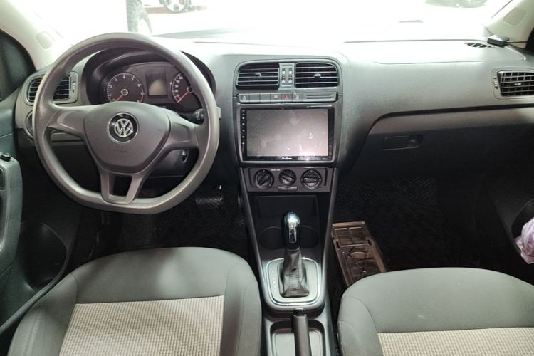 Volkswagen Polo 2019 #10 Volkswagen Polo 2019 car image #10