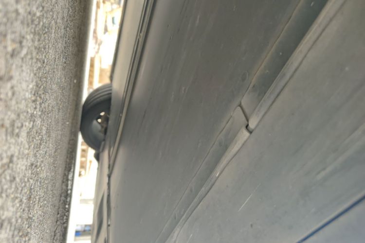 Tesla Model Y 2021 car image #23