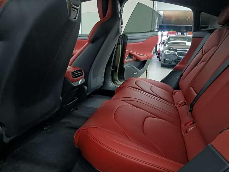 2025 car image #19