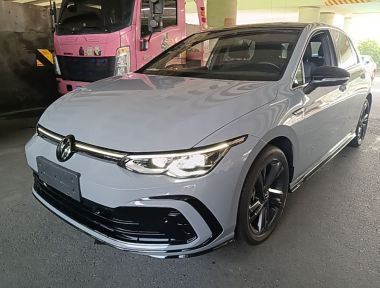 Volkswagen Golf 2024 car image 