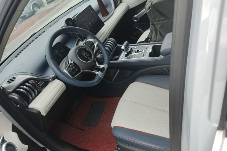 BYD Yuan Plus 2022 #19 BYD Yuan Plus 2022 car image #19