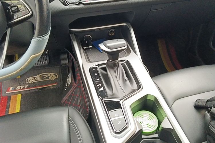 GEELY Emgrand 2024 #14 GEELY Emgrand 2024 immagine di auto #14