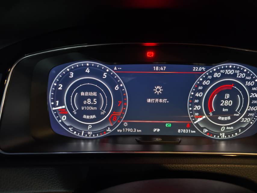 Volkswagen GolfGTI 2019 #11 Volkswagen GolfGTI 2019 car image #11