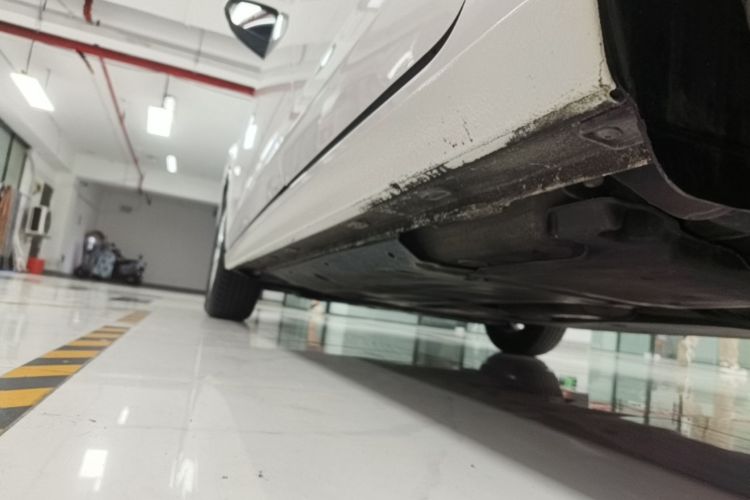 Volkswagen Polo 2021 car image #27