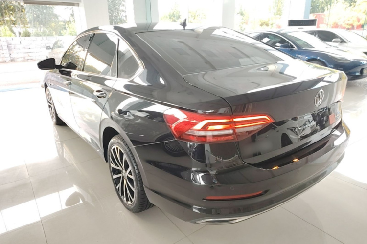 Volkswagen Lavida 2020 car image #5