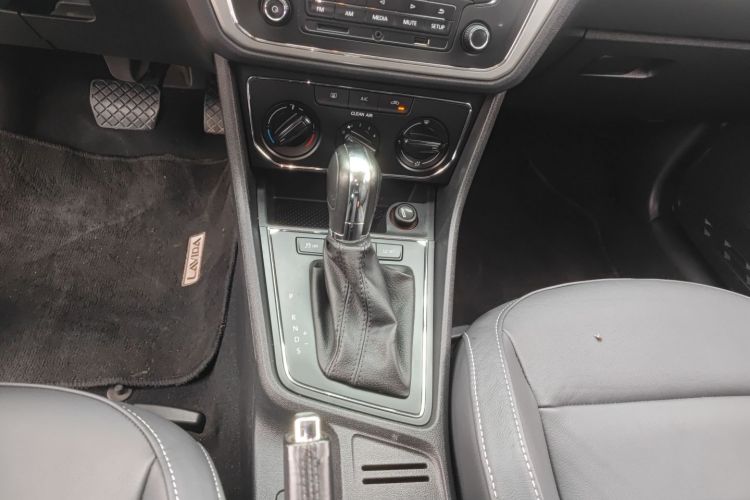 Volkswagen Lavida 2016 immagine di auto #18