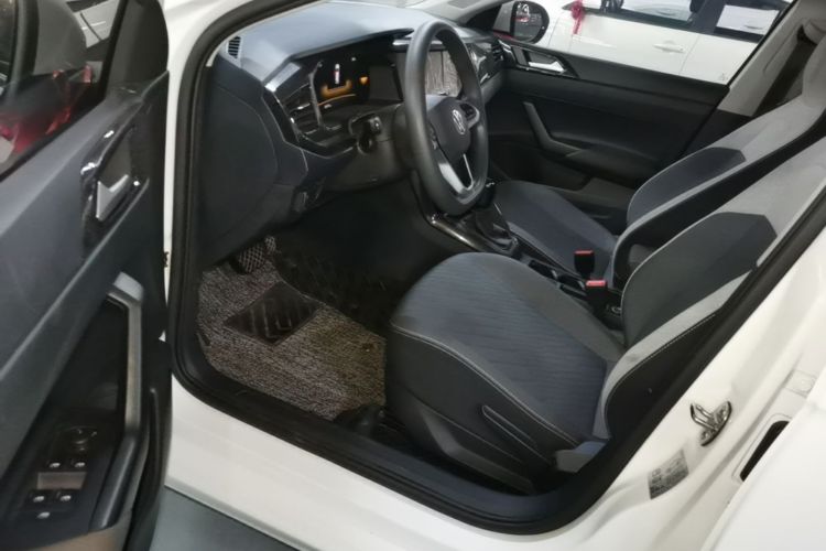 Volkswagen Lavida 2025 car image #15