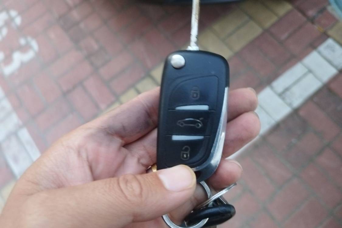 Volkswagen Santana 2015 car image #28