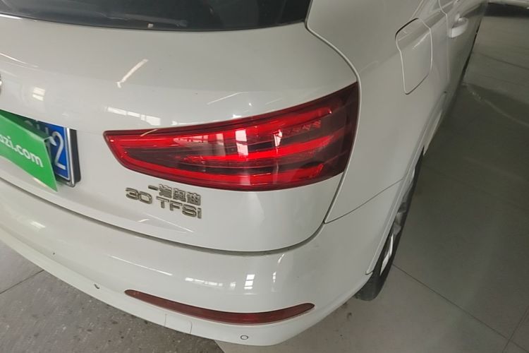 Audi Q3 2016 #8 Audi Q3 2016 car image #8